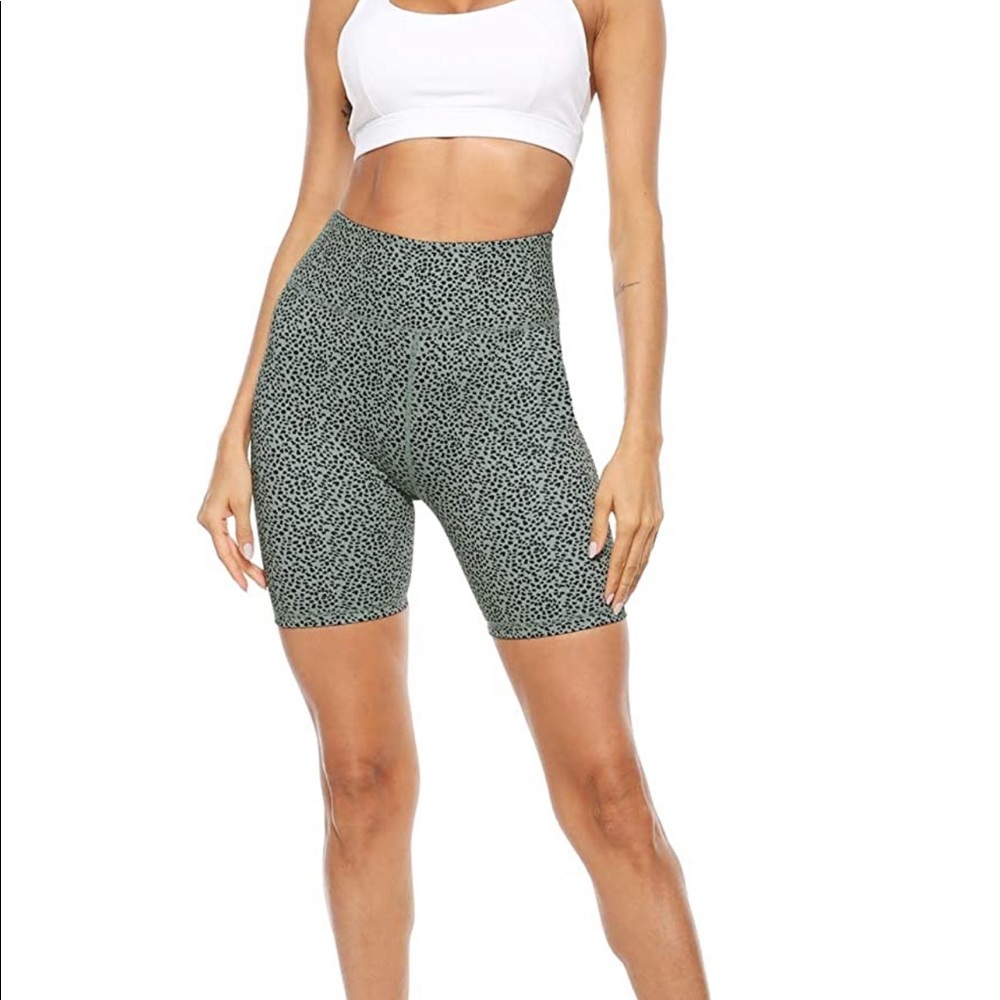 PERSIT High-waisted Yoga Shorts Size L